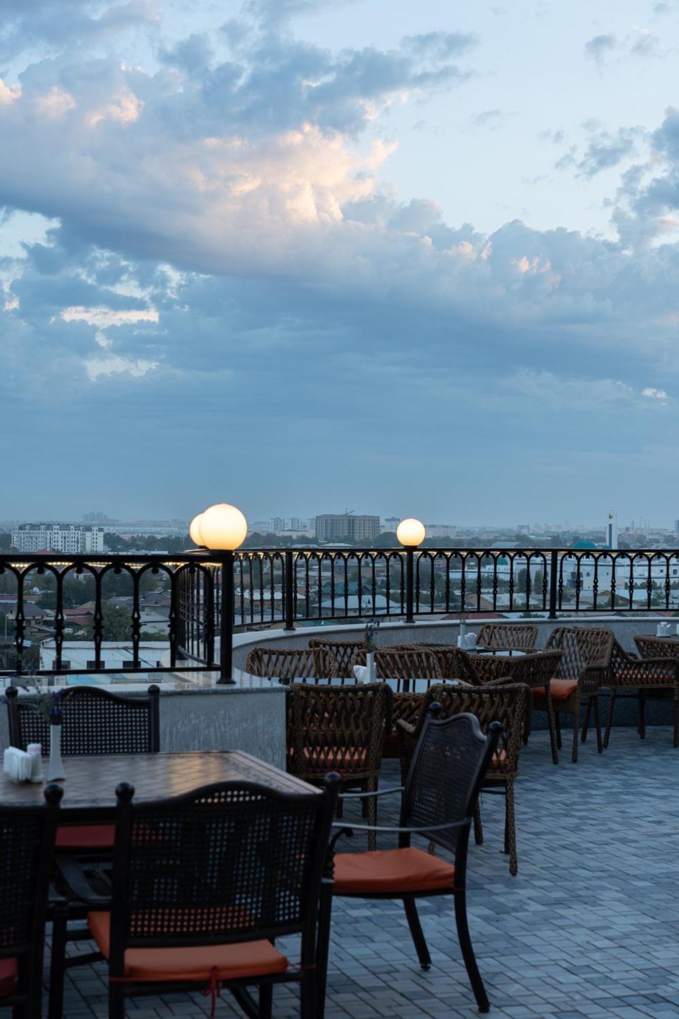 Shamsan Airport Hotel Tashkent Exterior foto