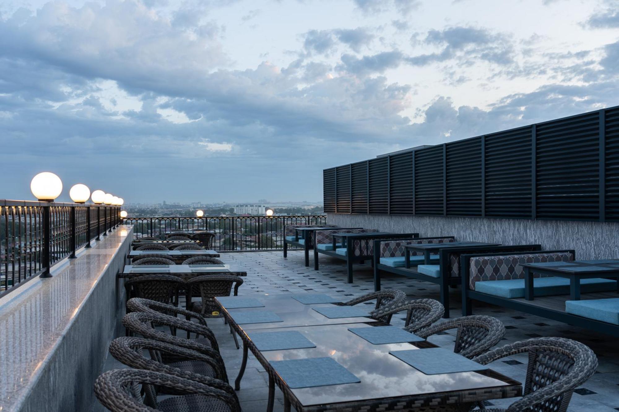 Shamsan Airport Hotel Tashkent Exterior foto